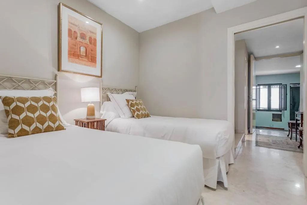 度假居 塞维利亚Fam Sevillian Townhouse别墅