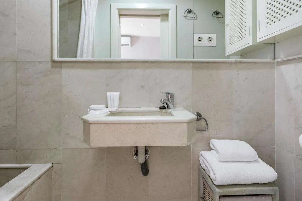 Villa Fam Sevillian Townhouse Sevilla